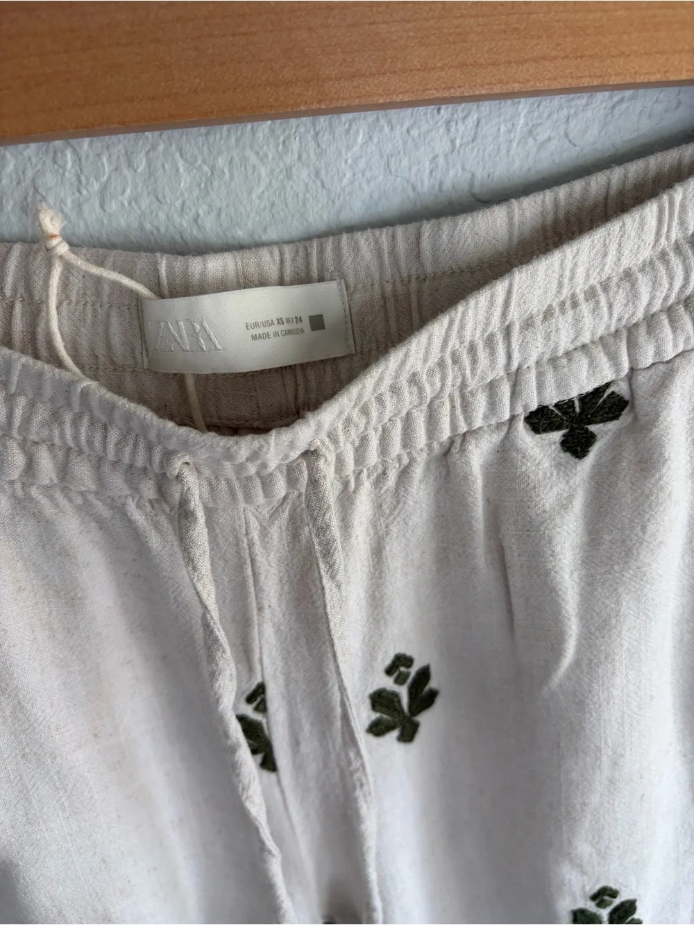 Zara Cream Linen Blend Wide-Leg Embroidered Drawstring Pants, Size XS